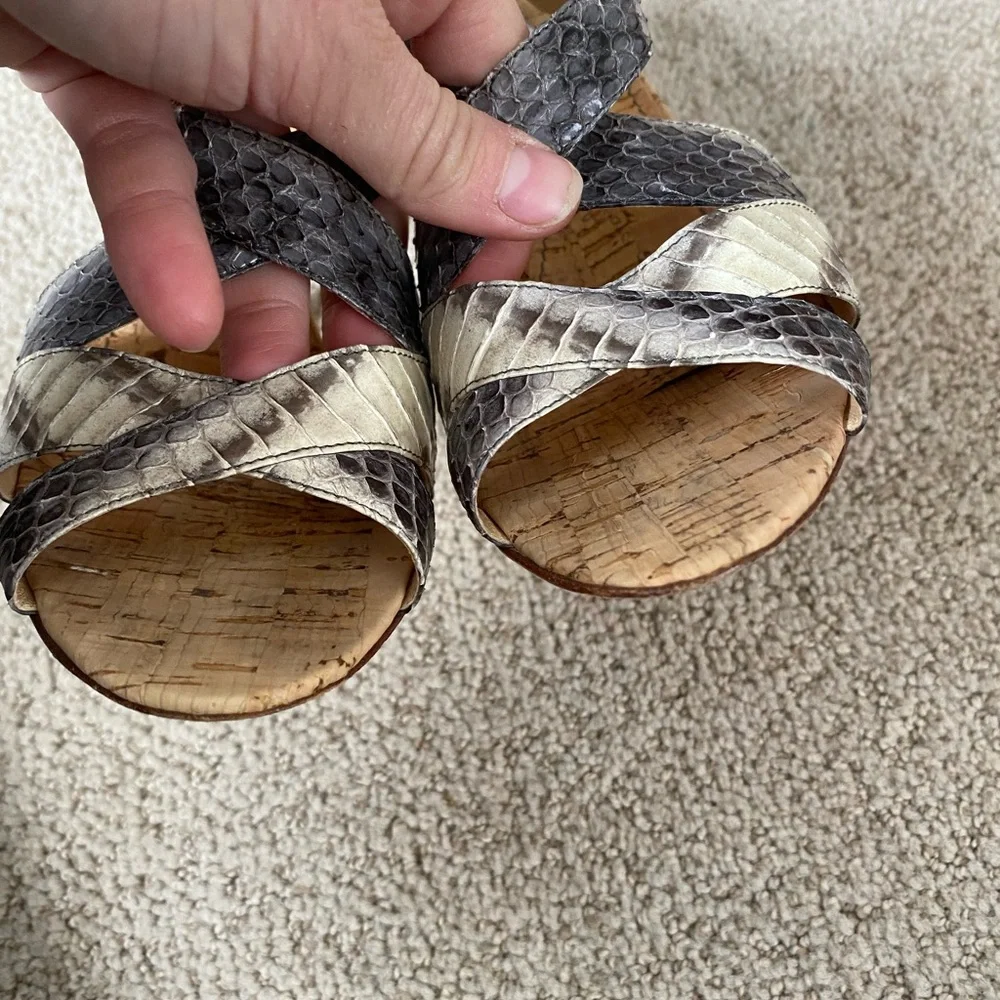 Manolo Blahnik python cork slingback heels - Picture 3 of 6